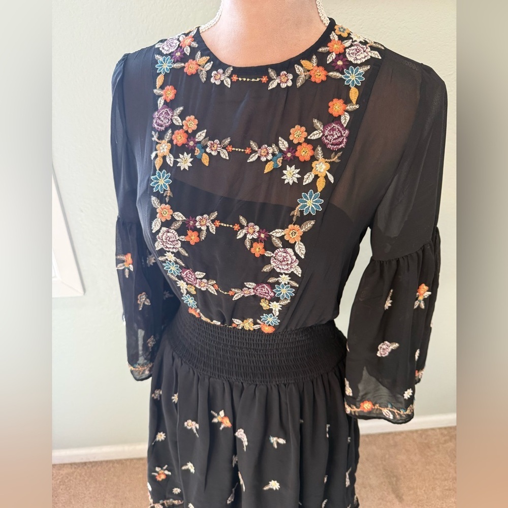 Maeve Anfisa Embroidered Tunic Dress - Picture 6 of 10